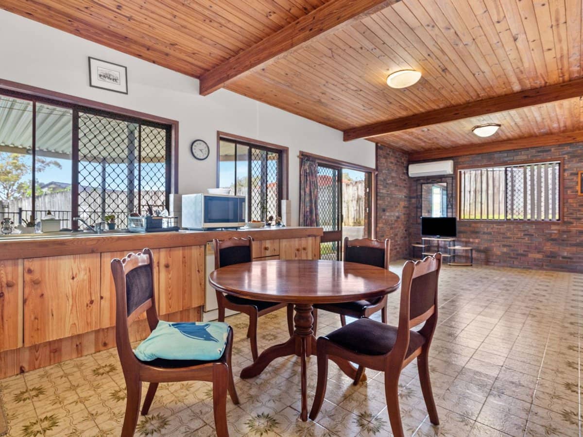 3 Mara Court, ASHMORE - Thumbnail 6