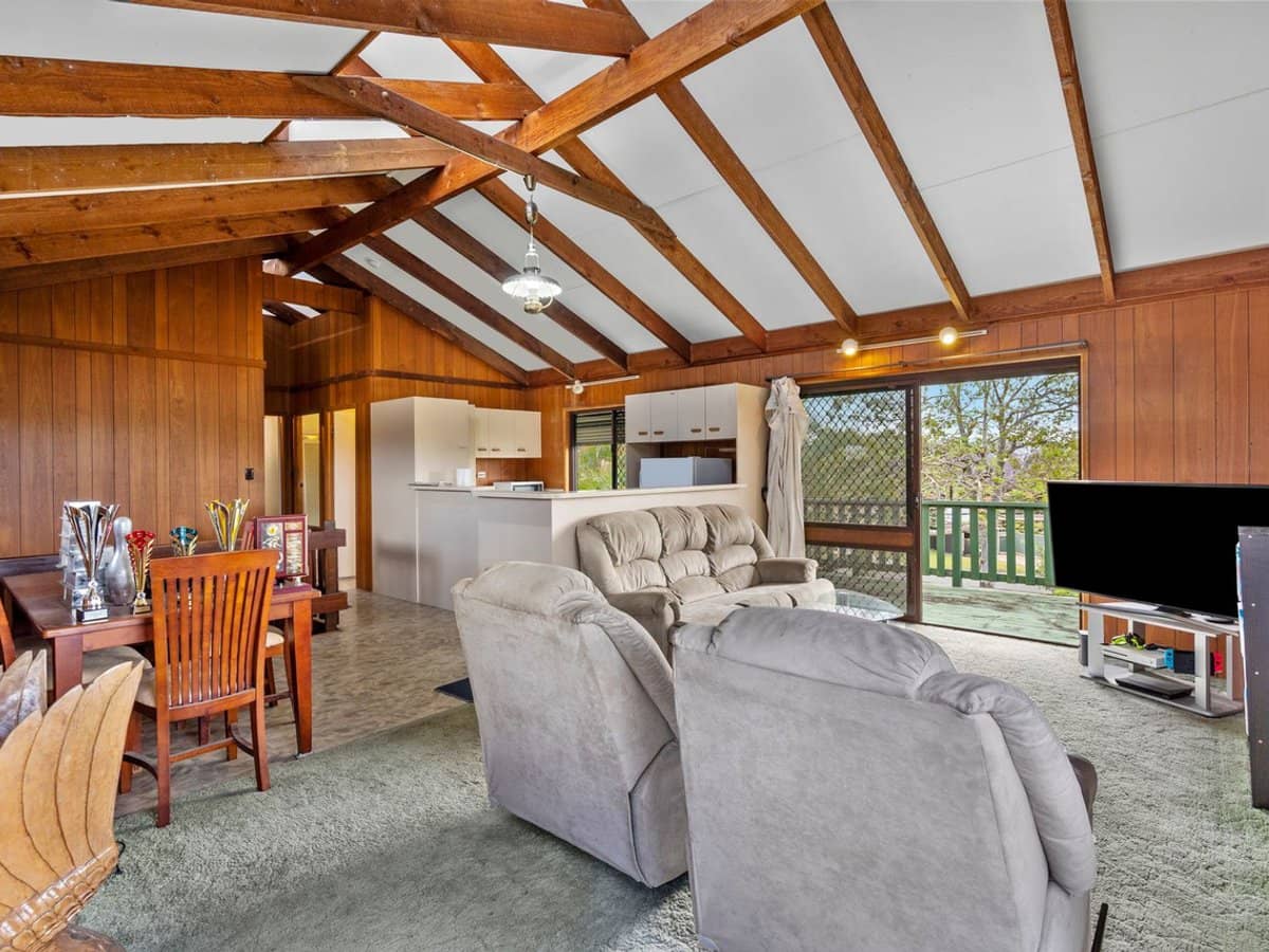 3 Mara Court, ASHMORE - Thumbnail 20