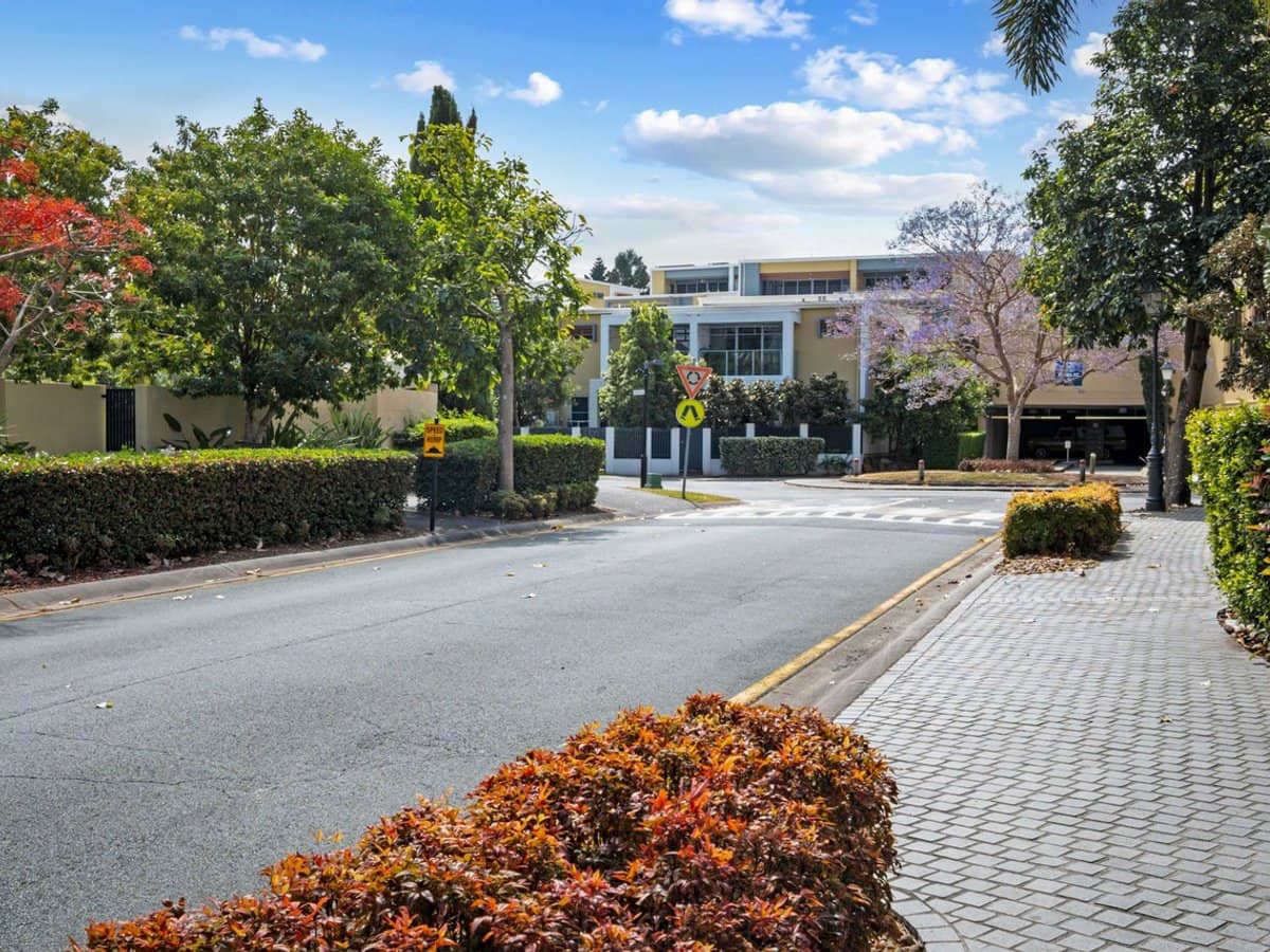 7016/3400 Panorama Drive, Carrara - Thumbnail 17