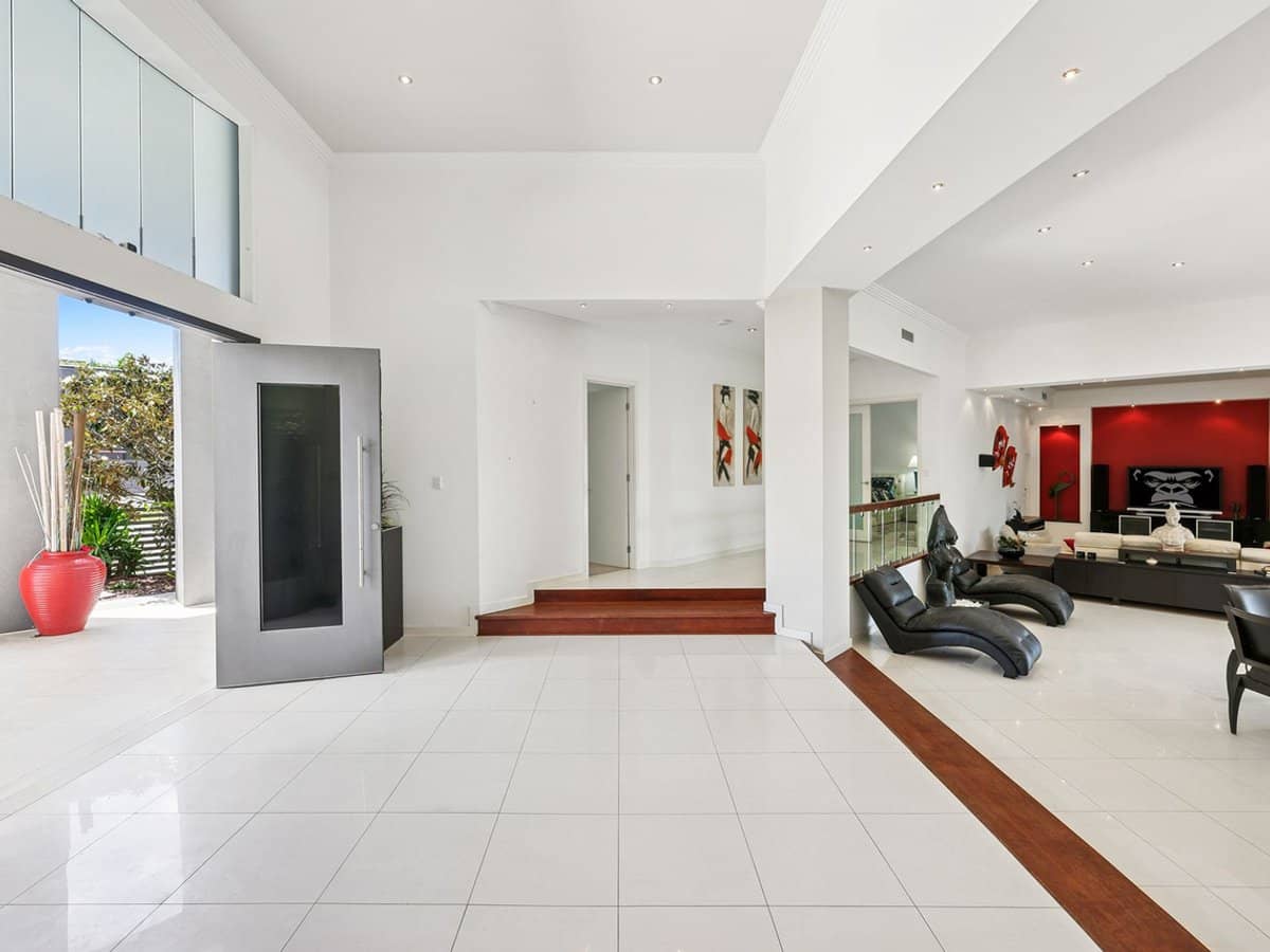 27 Azzurra Drive, Varsity Lakes - Thumbnail 5