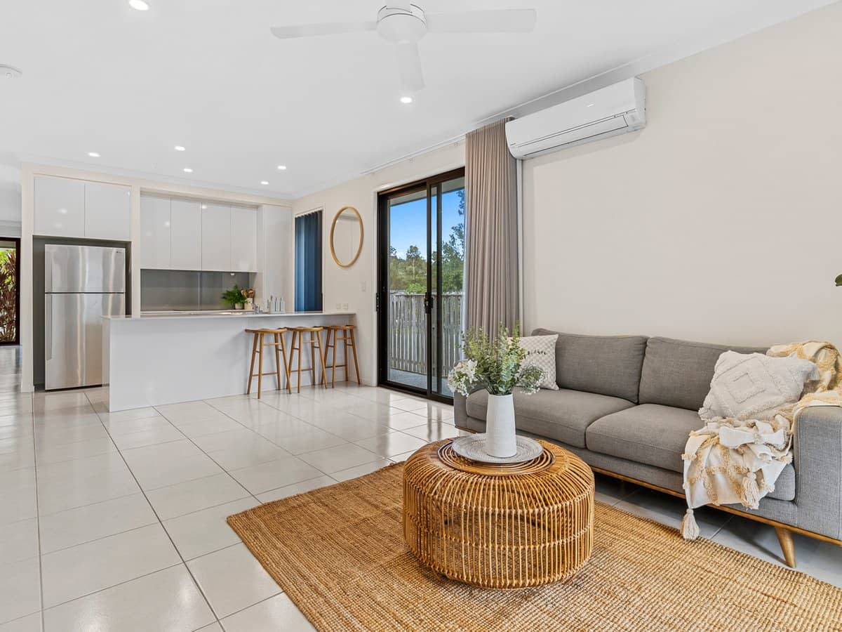 42 Oakover Avenue, ORMEAU HILLS - Thumbnail 7