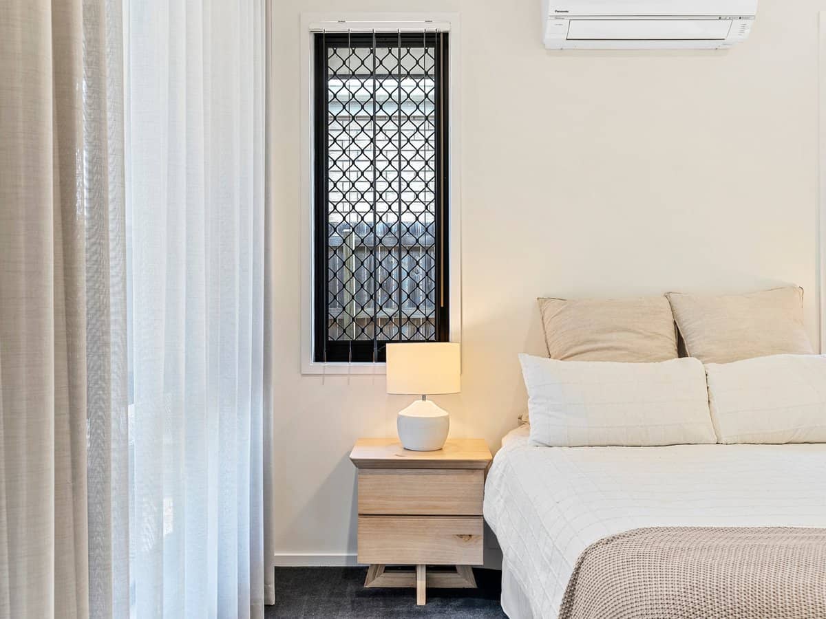 42 Oakover Avenue, ORMEAU HILLS - Thumbnail 14