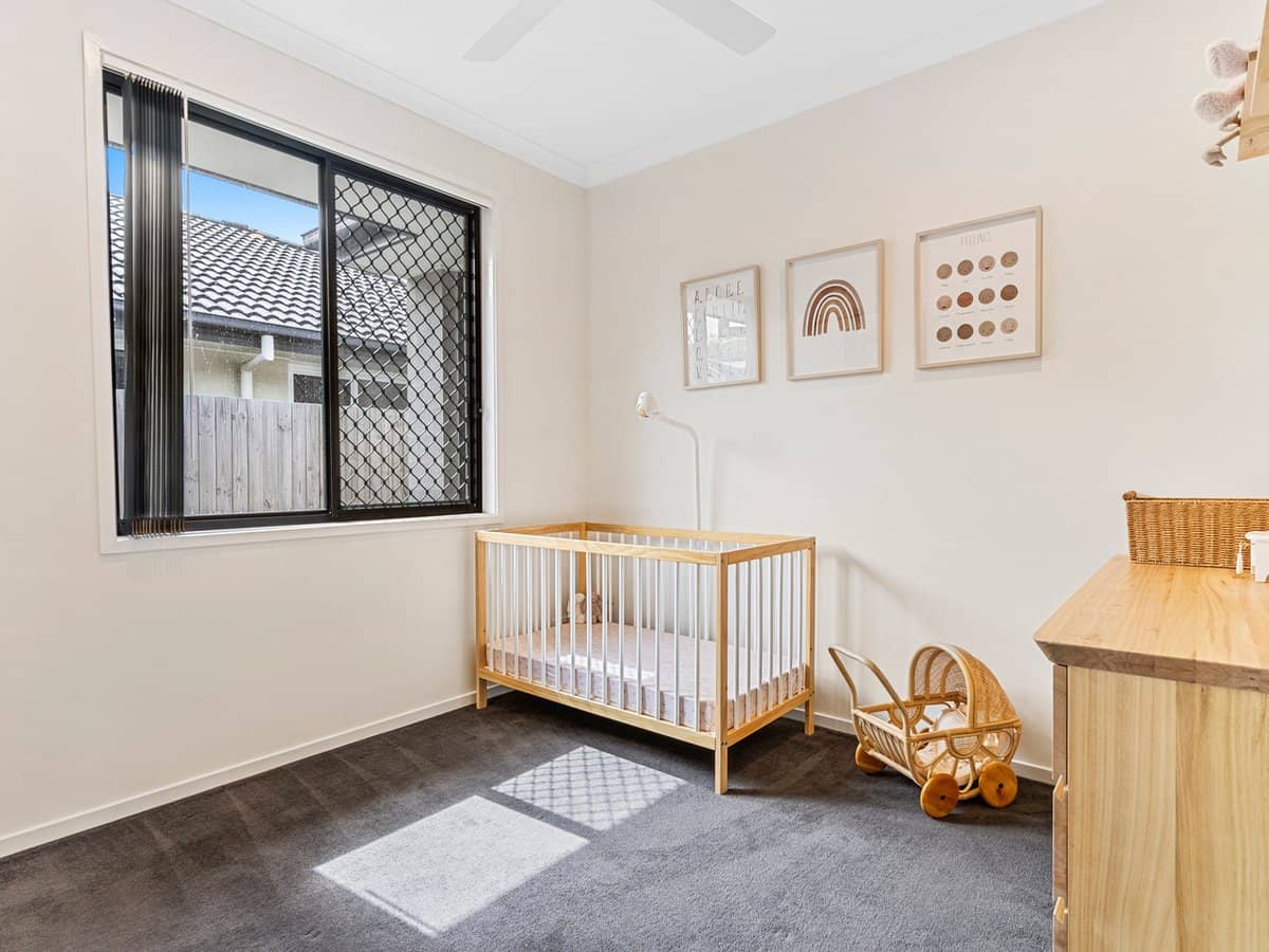 42 Oakover Avenue, ORMEAU HILLS - Thumbnail 16