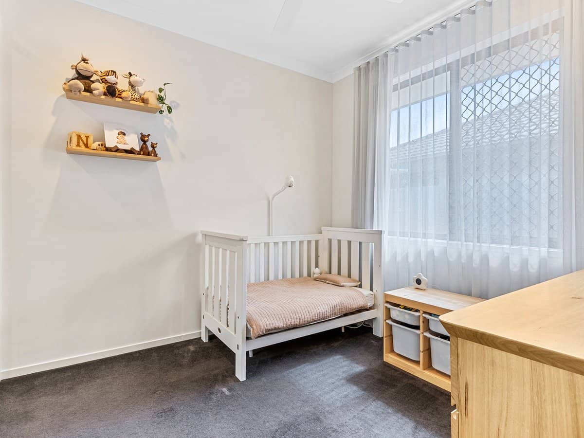 42 Oakover Avenue, ORMEAU HILLS - Thumbnail 18