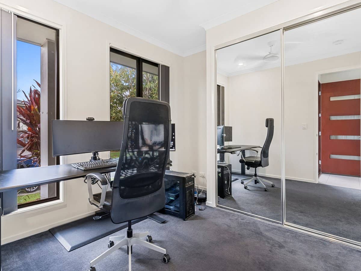 42 Oakover Avenue, ORMEAU HILLS - Thumbnail 19