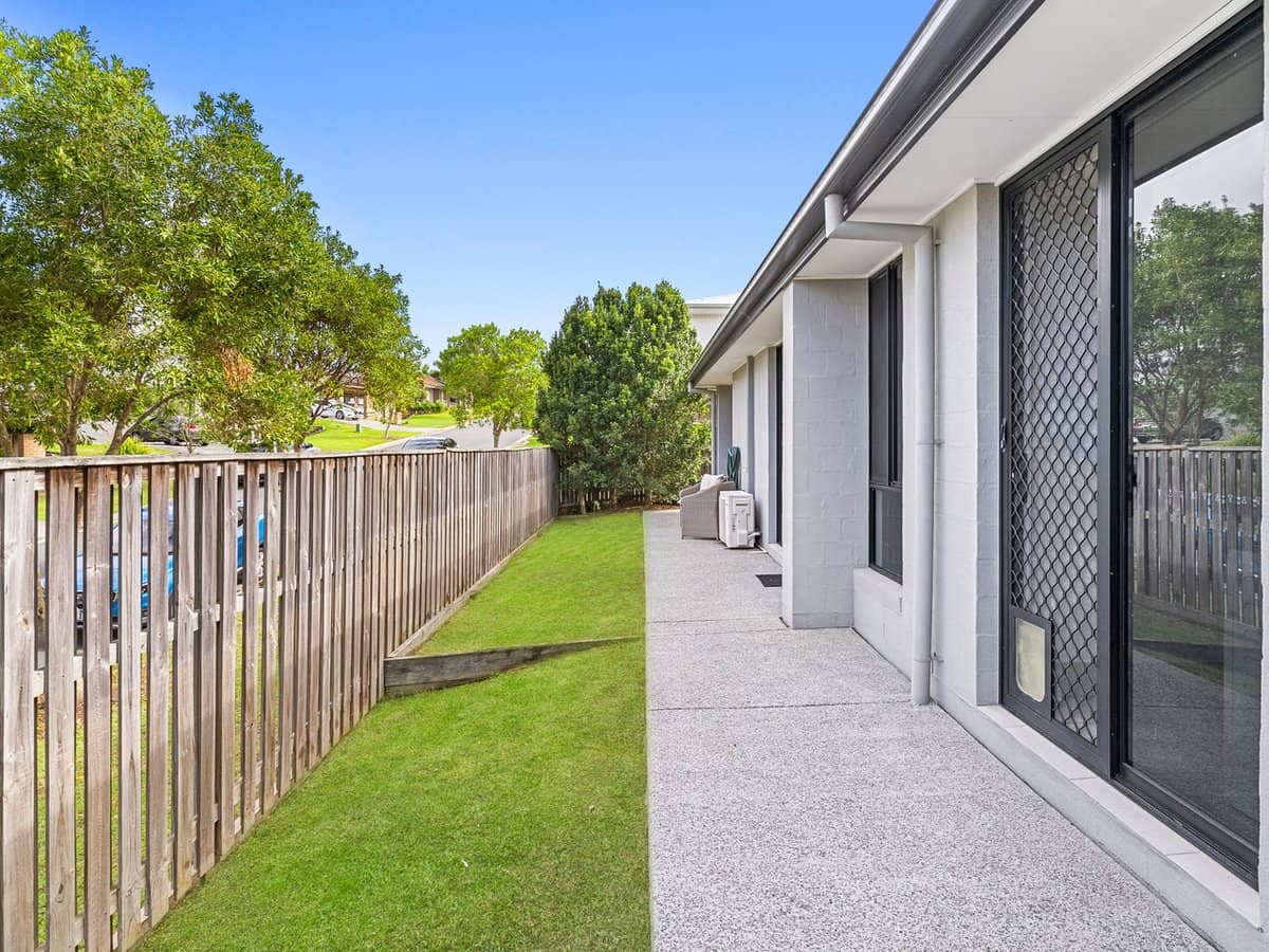 42 Oakover Avenue, ORMEAU HILLS - Thumbnail 22