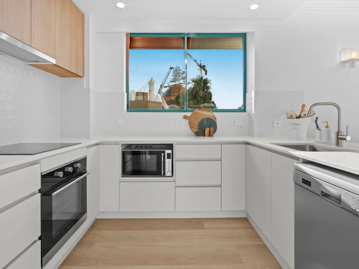 5-19 Palm Avenue, SURFERS PARADISE - Thumbnail 6