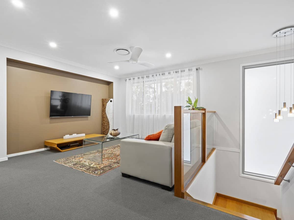 98 Lake Serenity Boulevard, HELENSVALE - Thumbnail 19