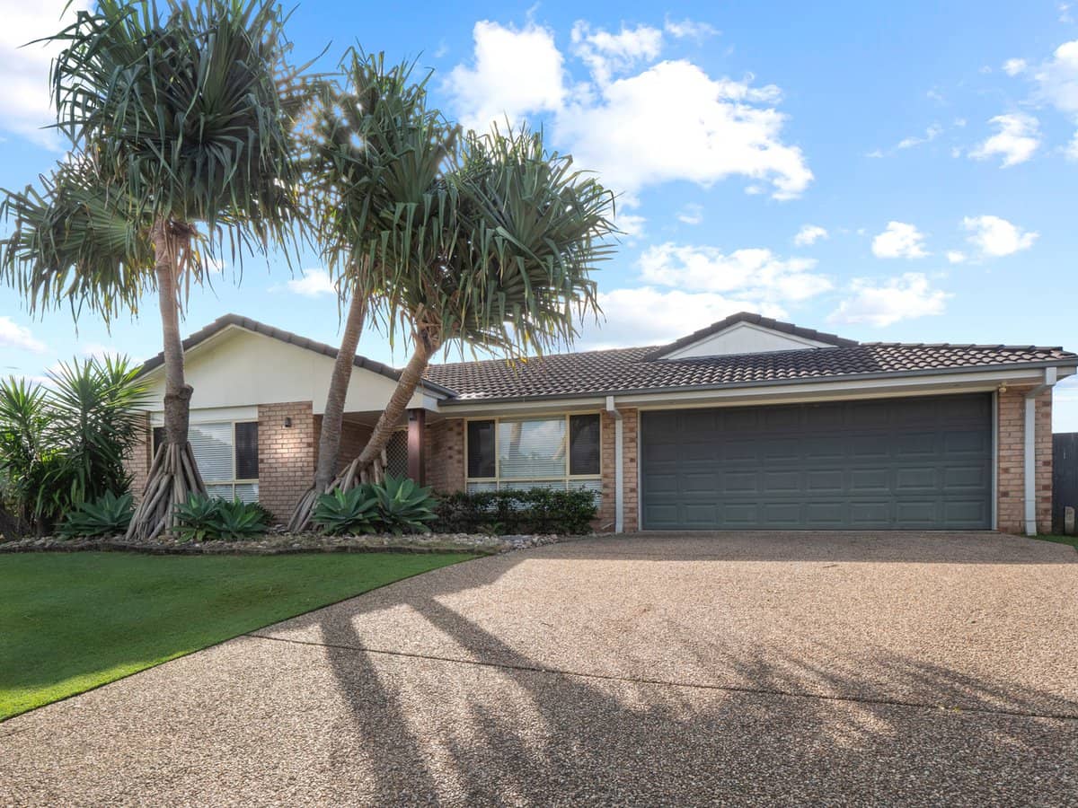 12 Freesia Court, ORMEAU - Thumbnail 18