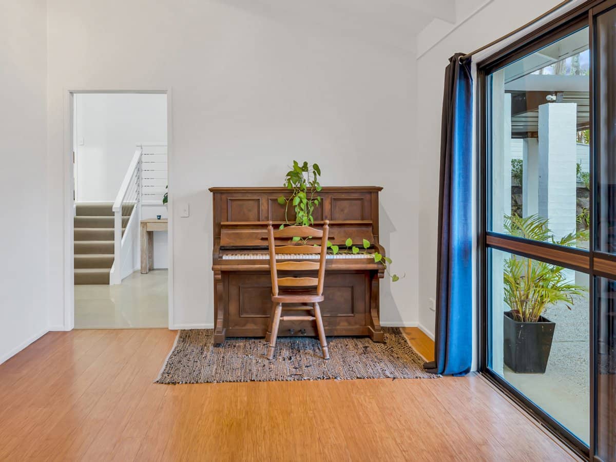 12 Kurrambee Avenue, ASHMORE - Thumbnail 11