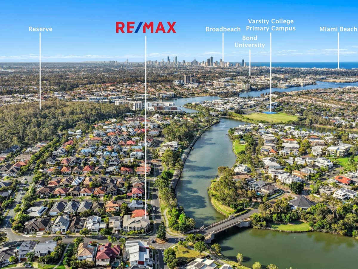 12 Azzurra Drive, VARSITY LAKES - Thumbnail 6