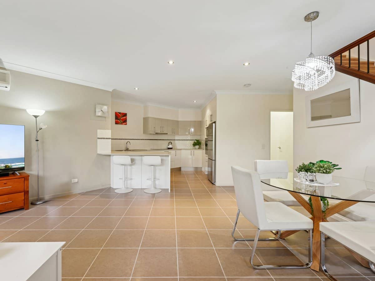 12 Azzurra Drive, VARSITY LAKES - Thumbnail 9