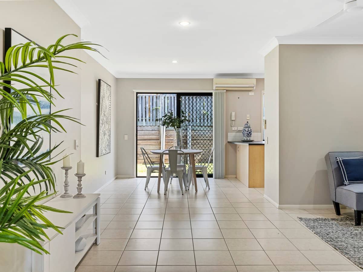 20 Brown Street, LABRADOR - Thumbnail 5