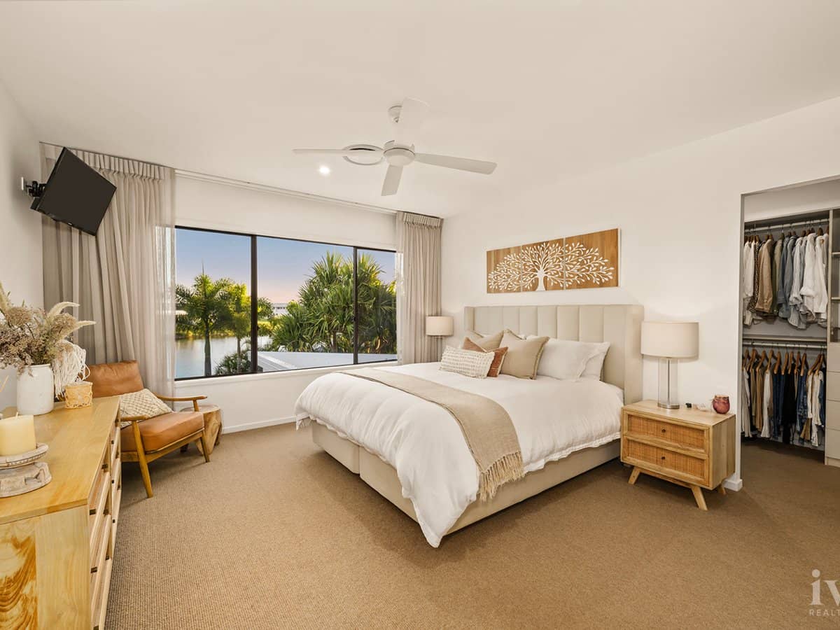 51 Serenity Boulevard, HELENSVALE - Thumbnail 8