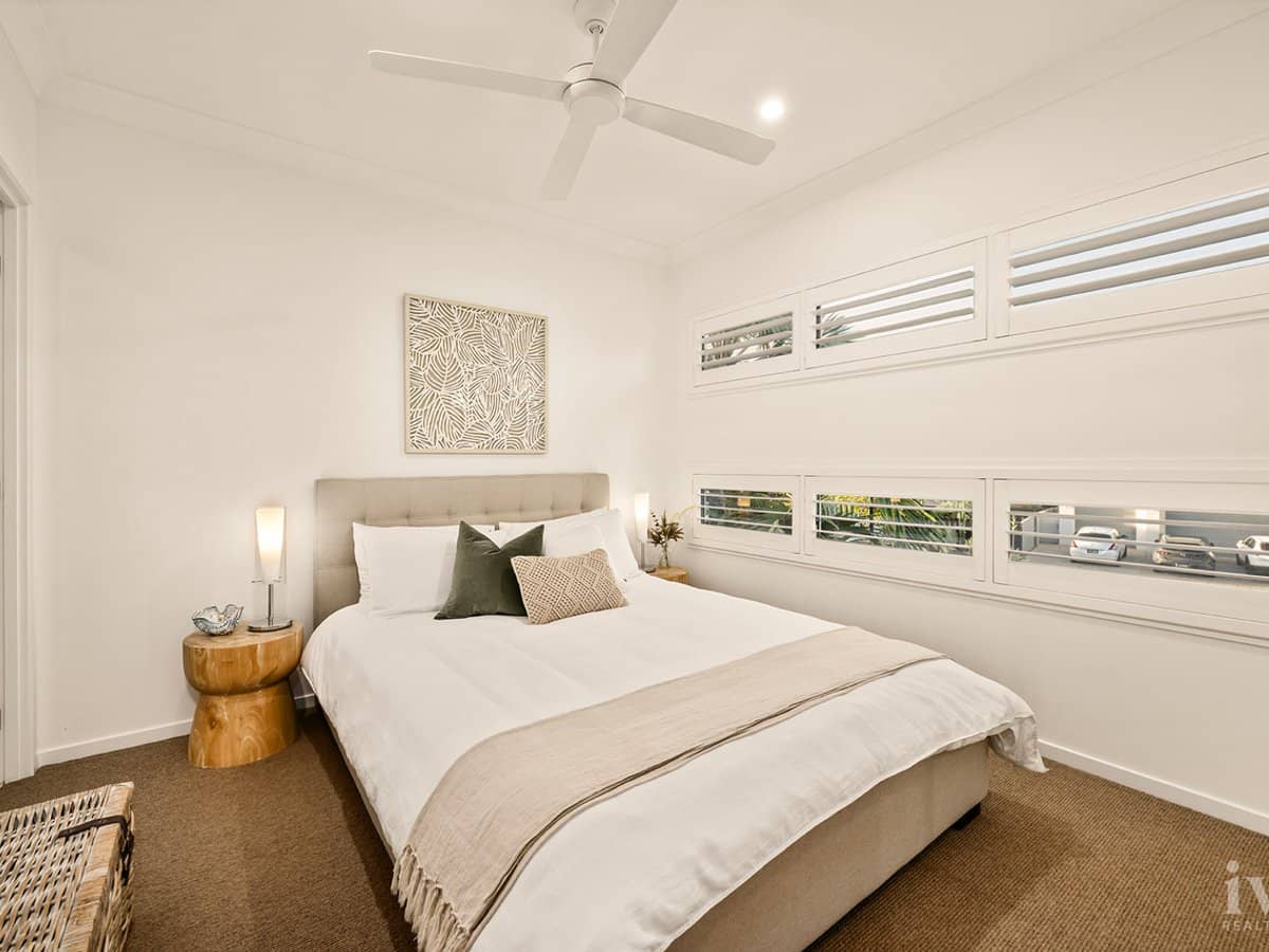 51 Serenity Boulevard, HELENSVALE - Thumbnail 16