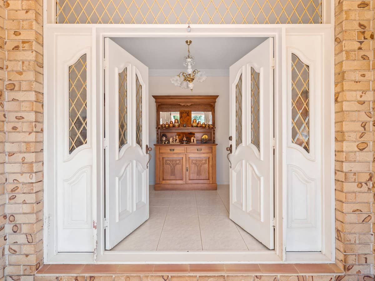 29 Parnassus Street, ROBERTSON - Thumbnail 3