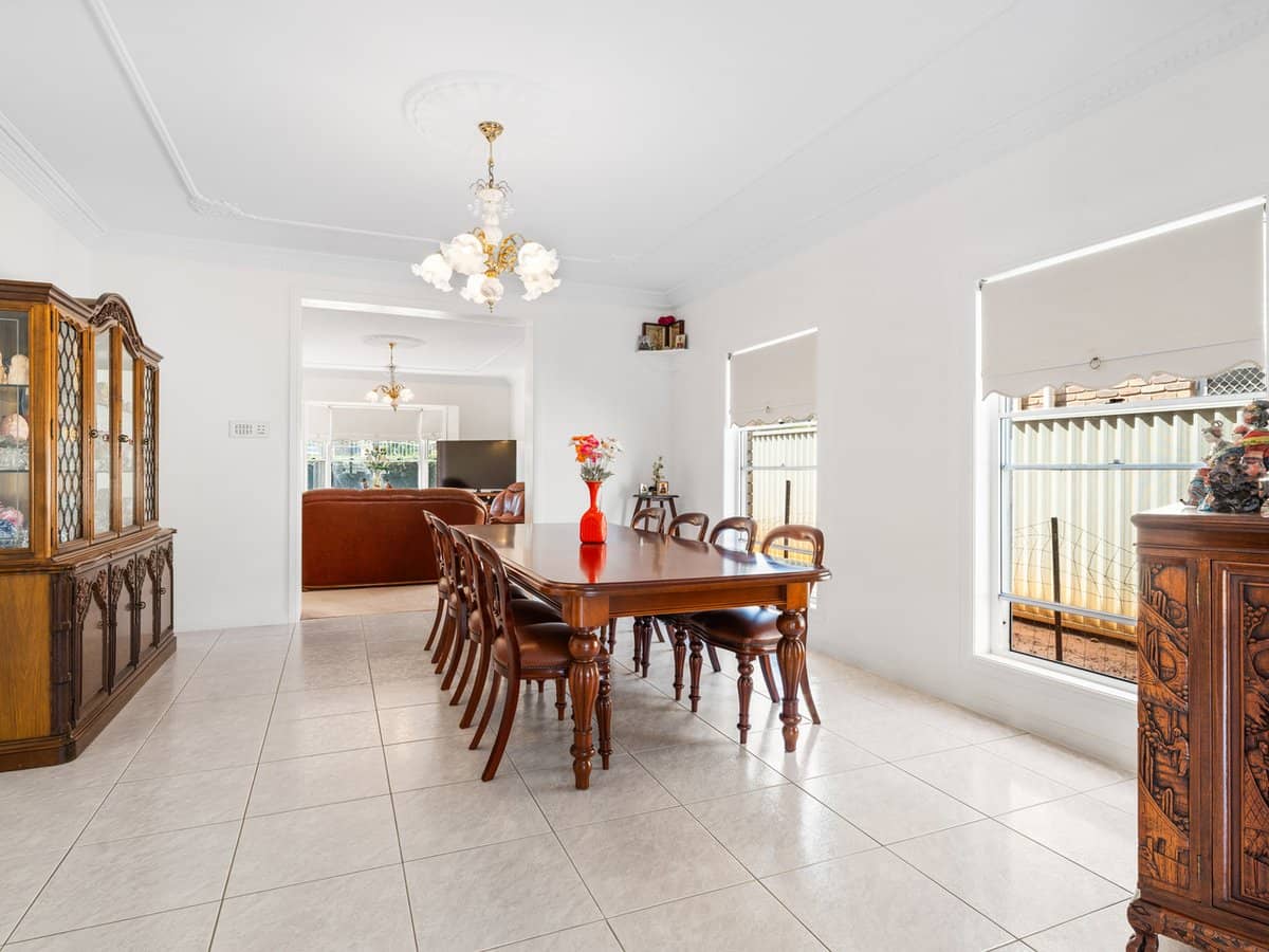 29 Parnassus Street, ROBERTSON - Thumbnail 7