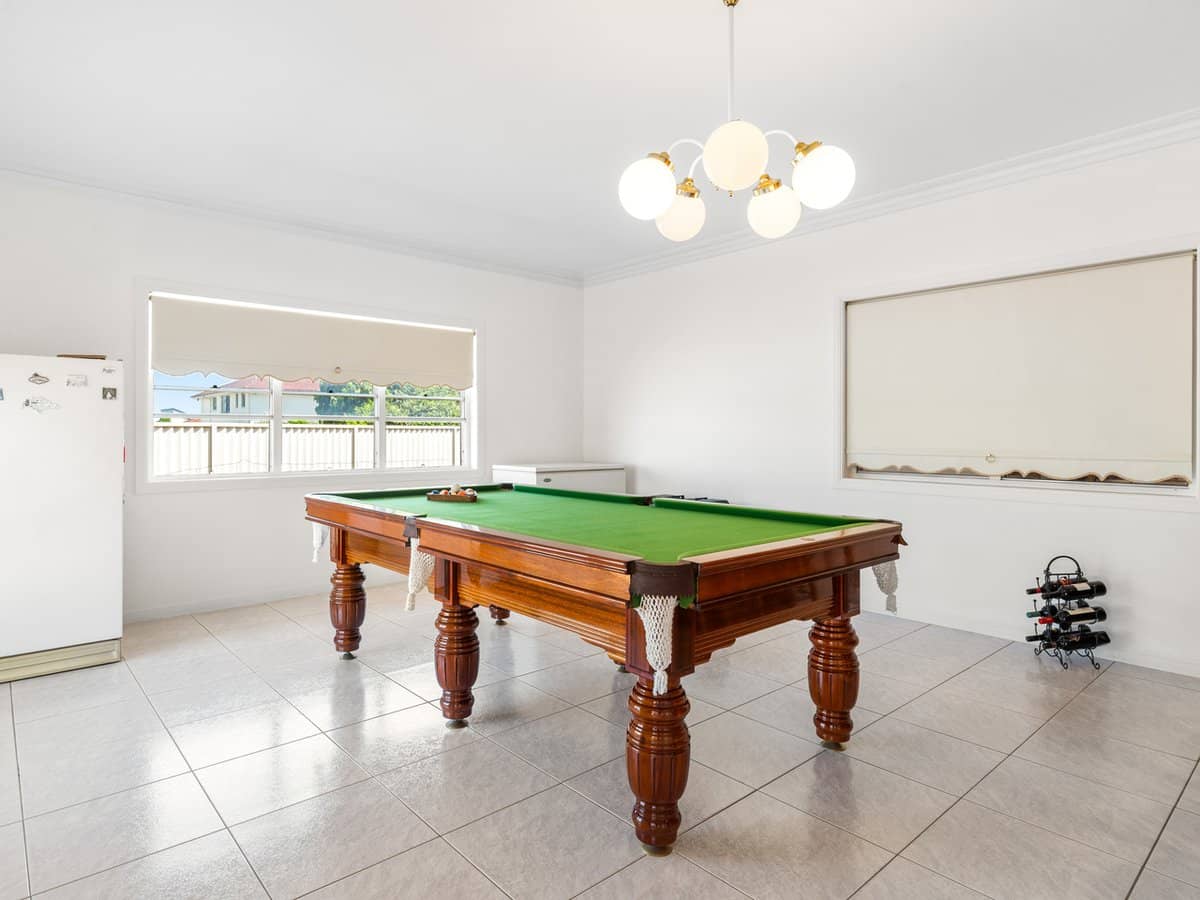 29 Parnassus Street, ROBERTSON - Thumbnail 9