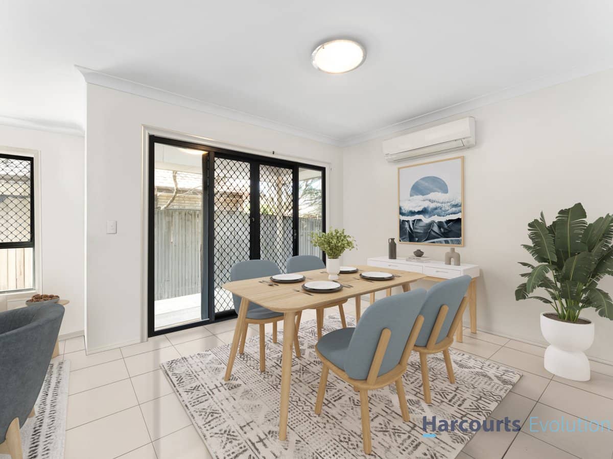 18 Riverstone Avenue, LOGAN RESERVE - Thumbnail 2