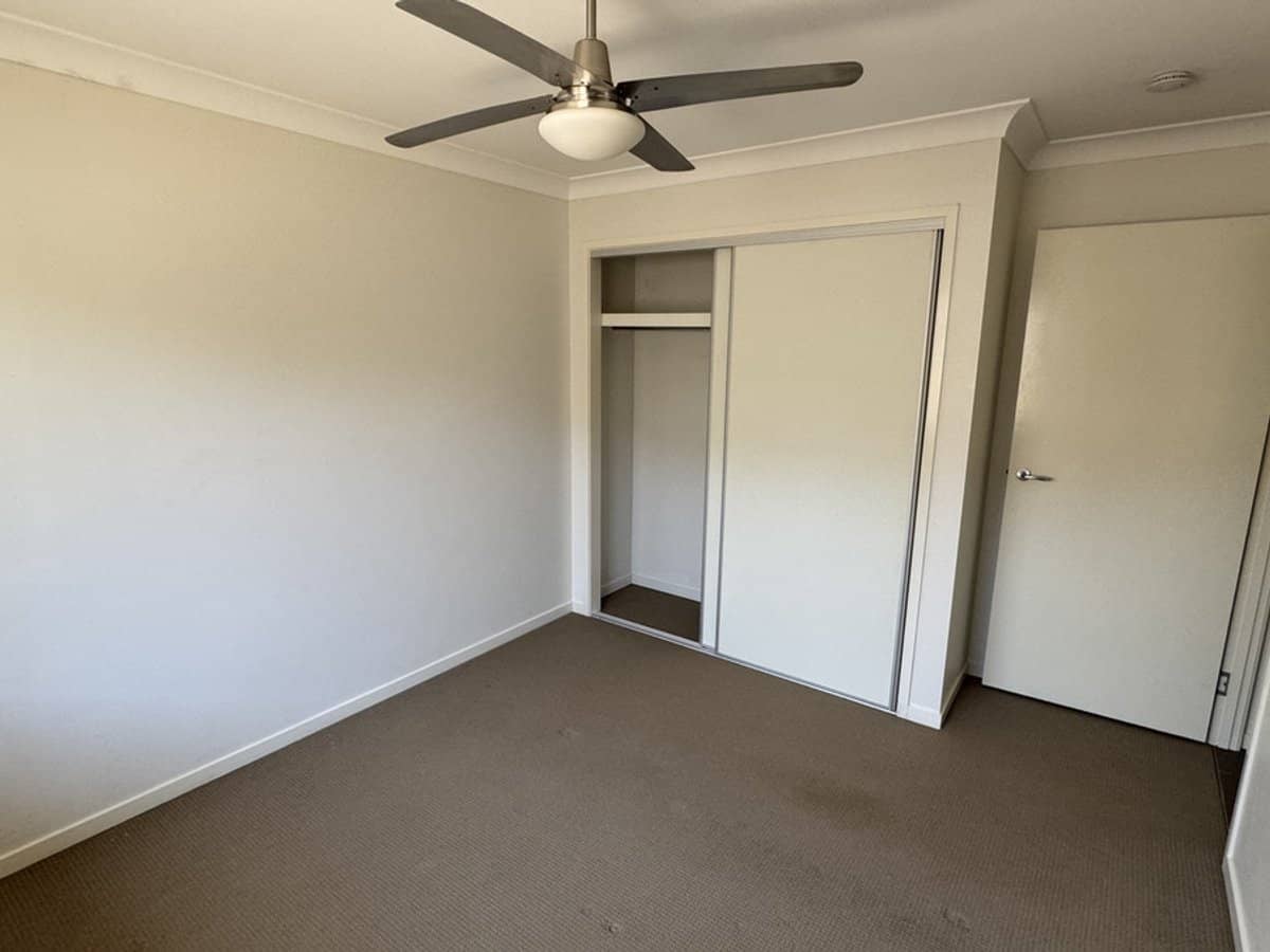 11 Eagle Hawk Drive, Southside - Thumbnail 9