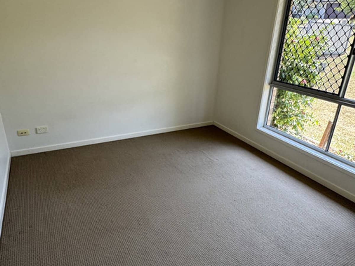 11 Eagle Hawk Drive, Southside - Thumbnail 10