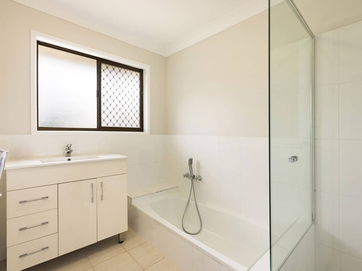 28 Dugandan Street, NERANG - Thumbnail 9