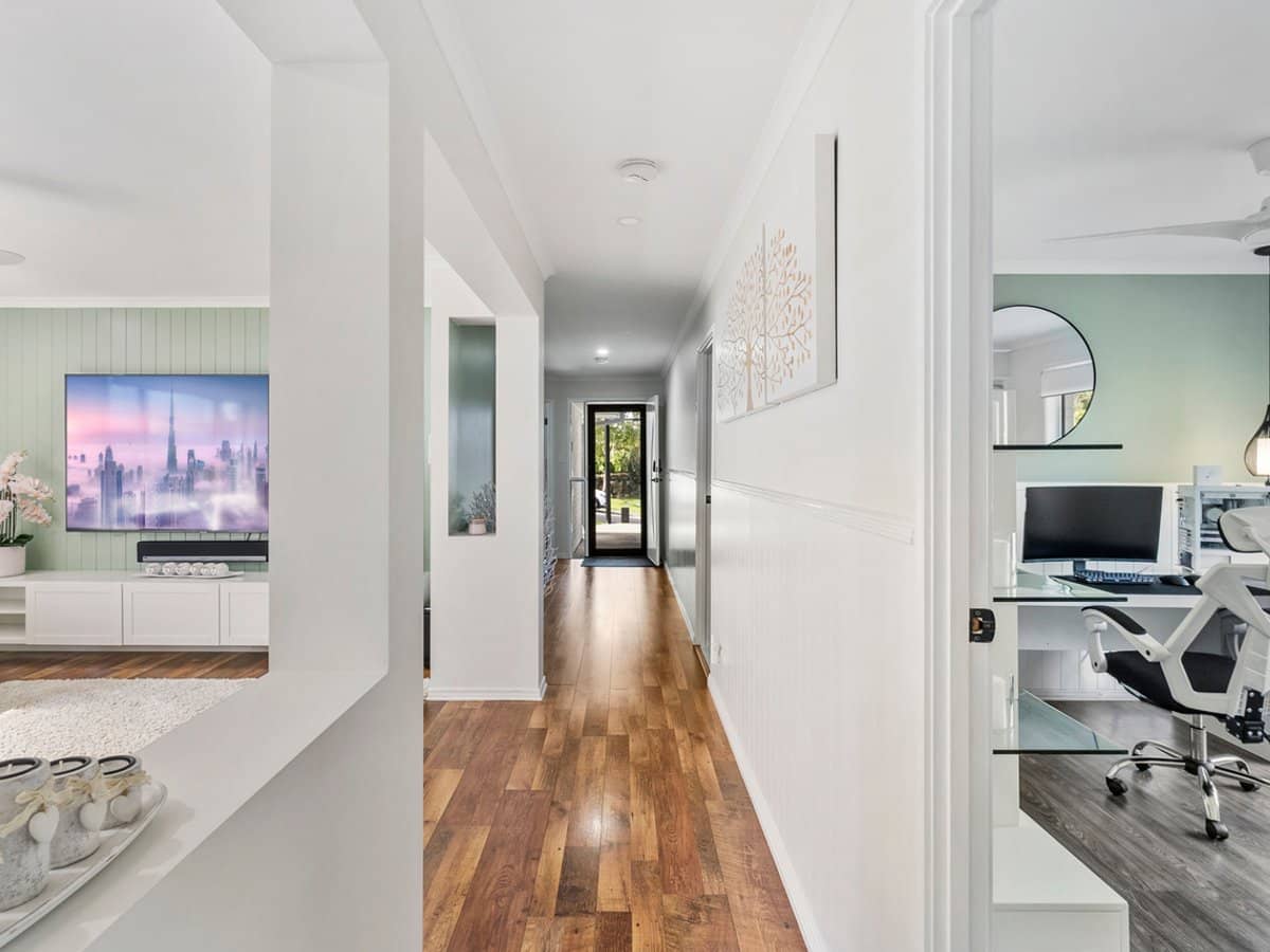 8 Carmen Court, OXENFORD - Thumbnail 8