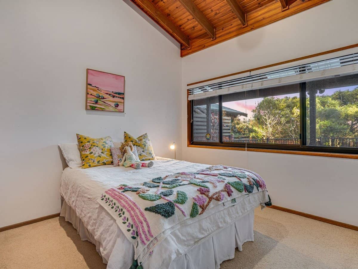 86 Parasol Street, ASHMORE - Thumbnail 19