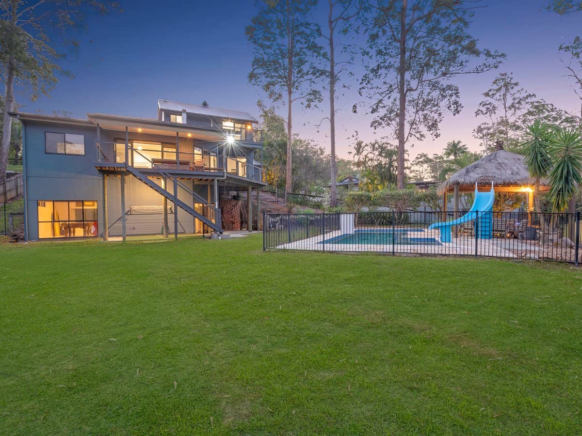 17 The Oval Drive, MOUNT NATHAN - Thumbnail 6