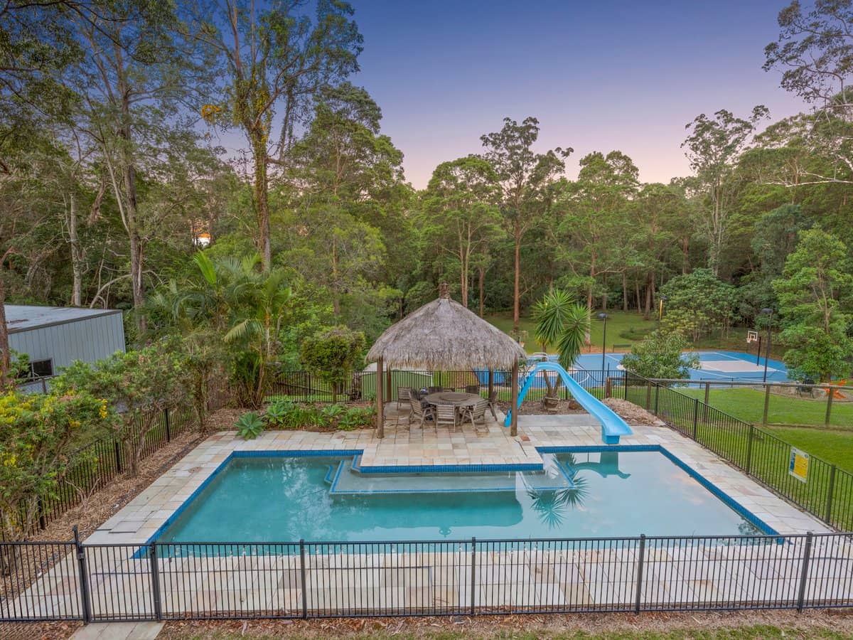 17 The Oval Drive, MOUNT NATHAN - Thumbnail 7