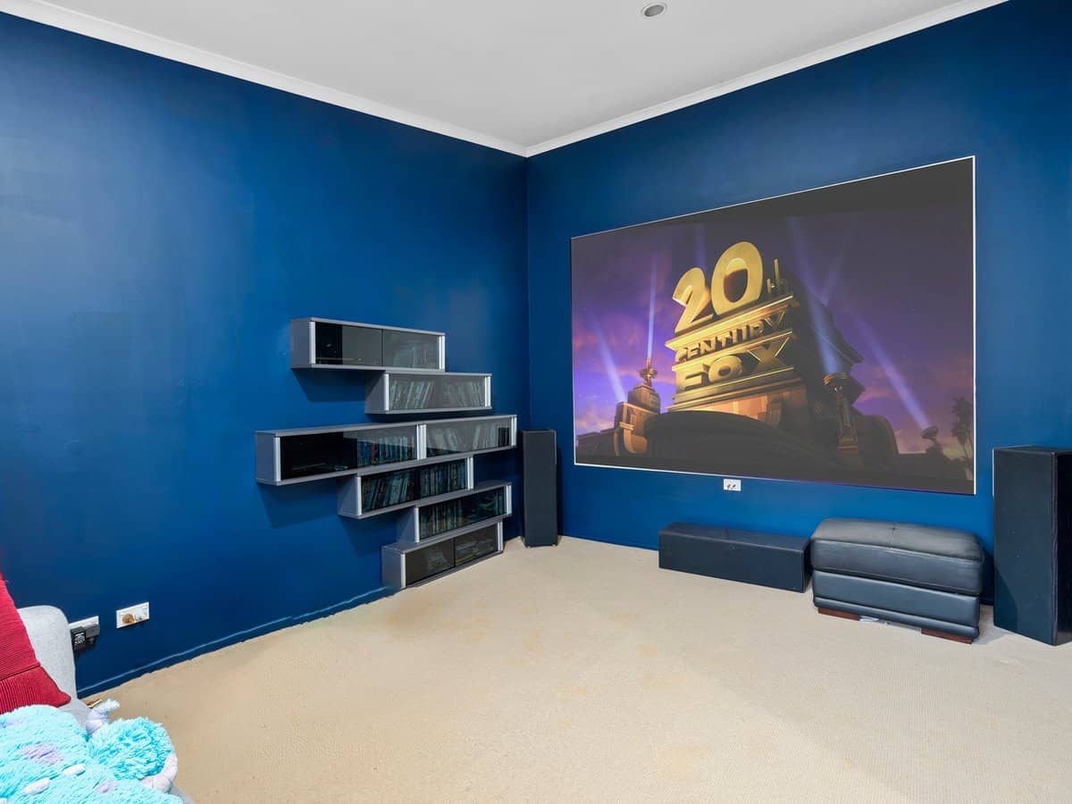 17 The Oval Drive, MOUNT NATHAN - Thumbnail 14