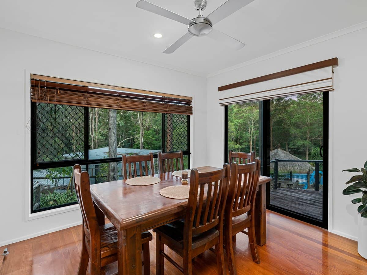 17 The Oval Drive, MOUNT NATHAN - Thumbnail 17