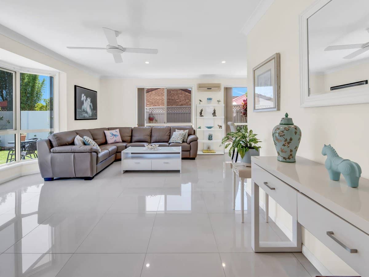 31 Salvia Street, HOLLYWELL - Thumbnail 7