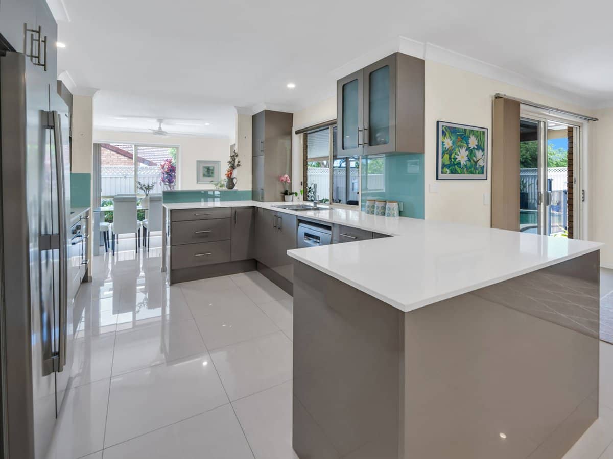 31 Salvia Street, HOLLYWELL - Thumbnail 10