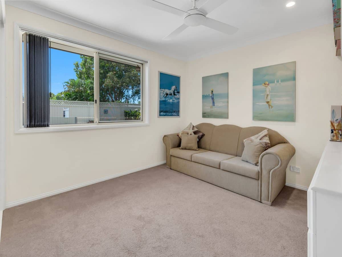 31 Salvia Street, HOLLYWELL - Thumbnail 17