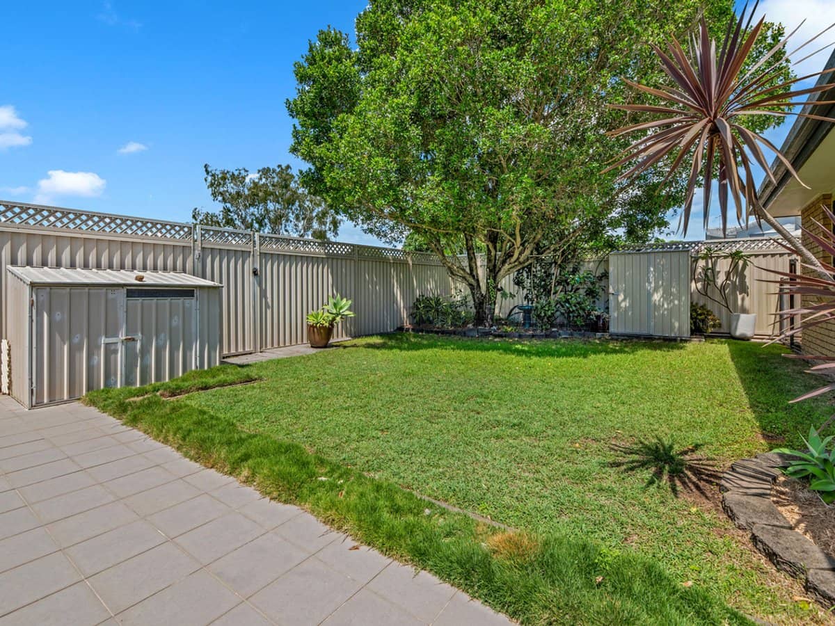 31 Salvia Street, HOLLYWELL - Thumbnail 22
