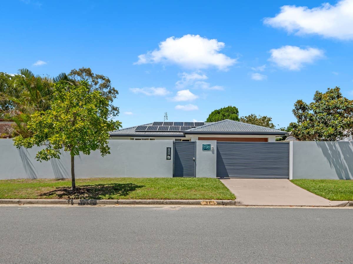 31 Salvia Street, HOLLYWELL - Thumbnail 23