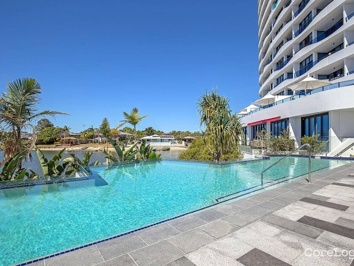 5 Harbour Side Court, BIGGERA WATERS - Thumbnail 25