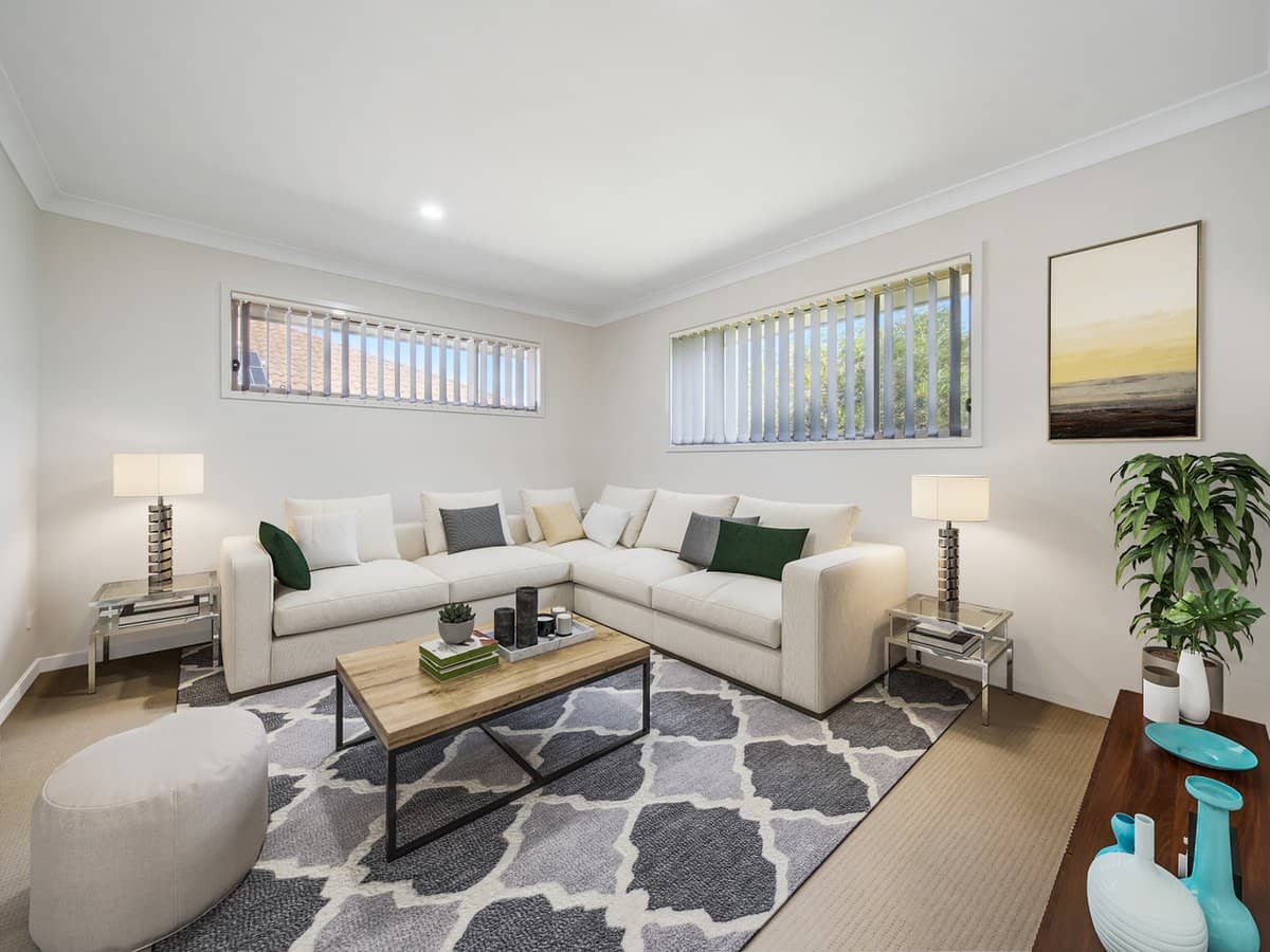 5 Bishampton Circuit, LOGAN RESERVE - Thumbnail 4