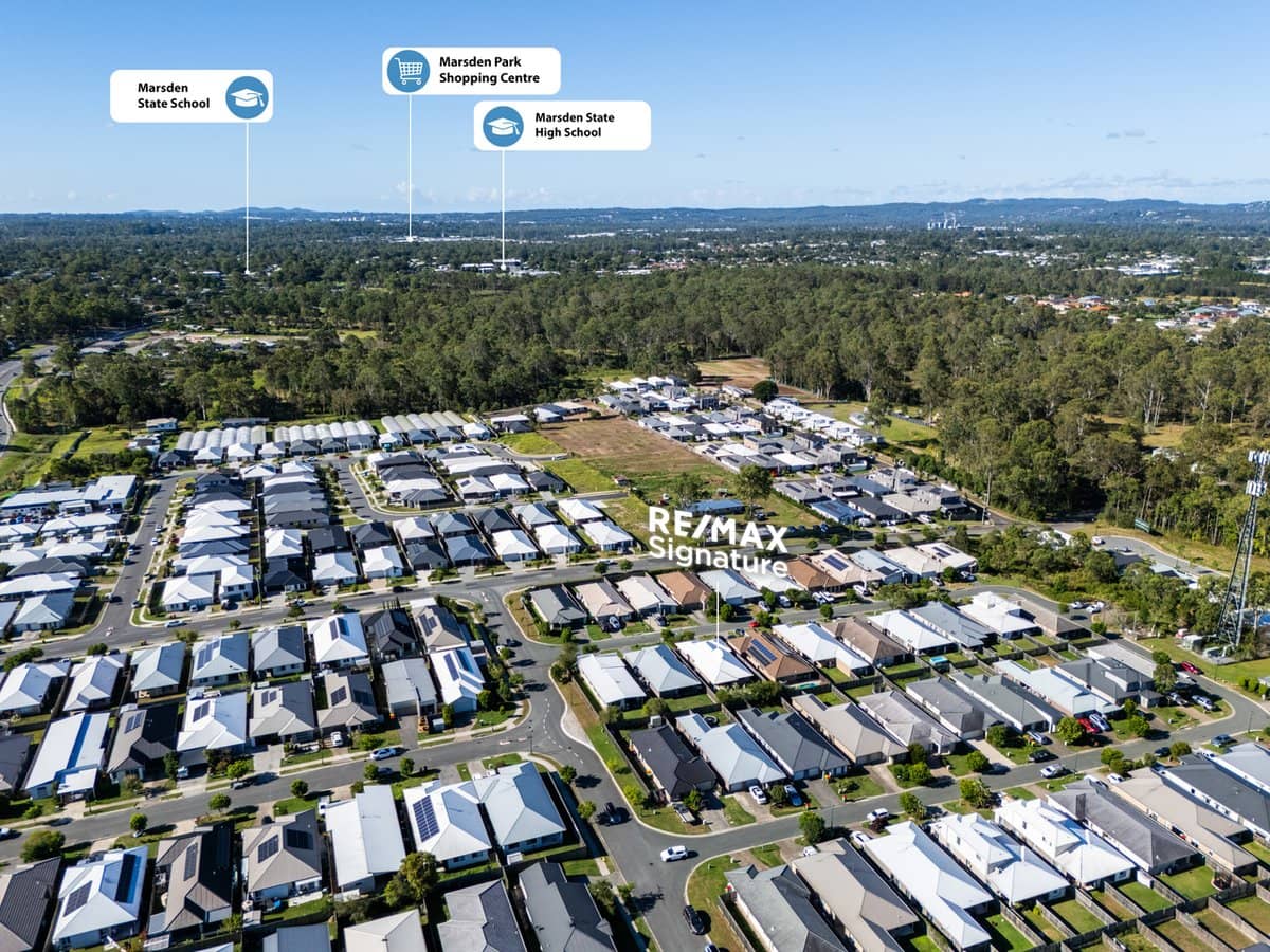 5 Bishampton Circuit, LOGAN RESERVE - Thumbnail 16