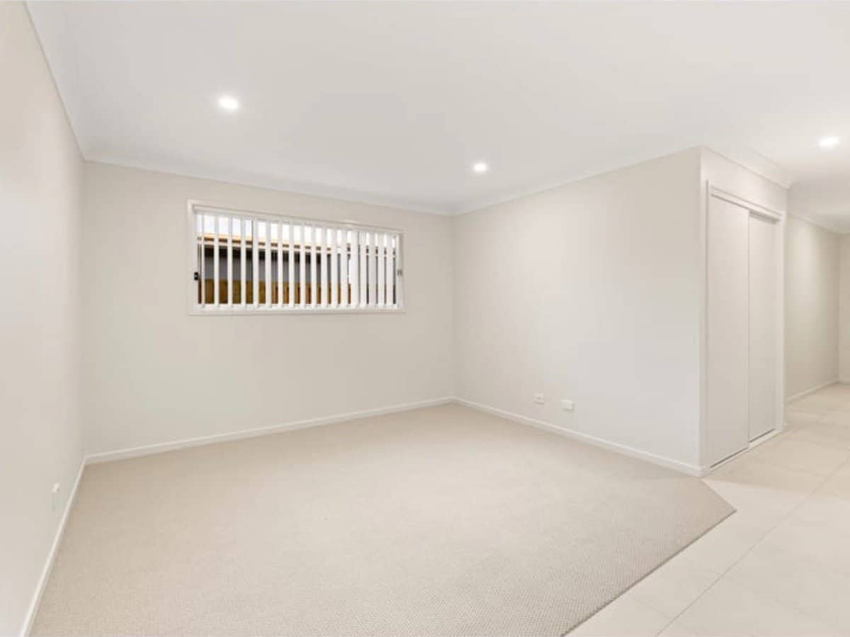 29 Barnyard Drive, PARK RIDGE - Thumbnail 4