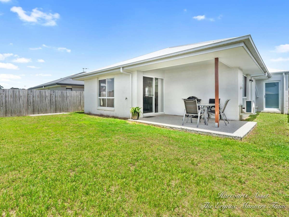 14 Verge Street, LOGAN RESERVE - Thumbnail 10