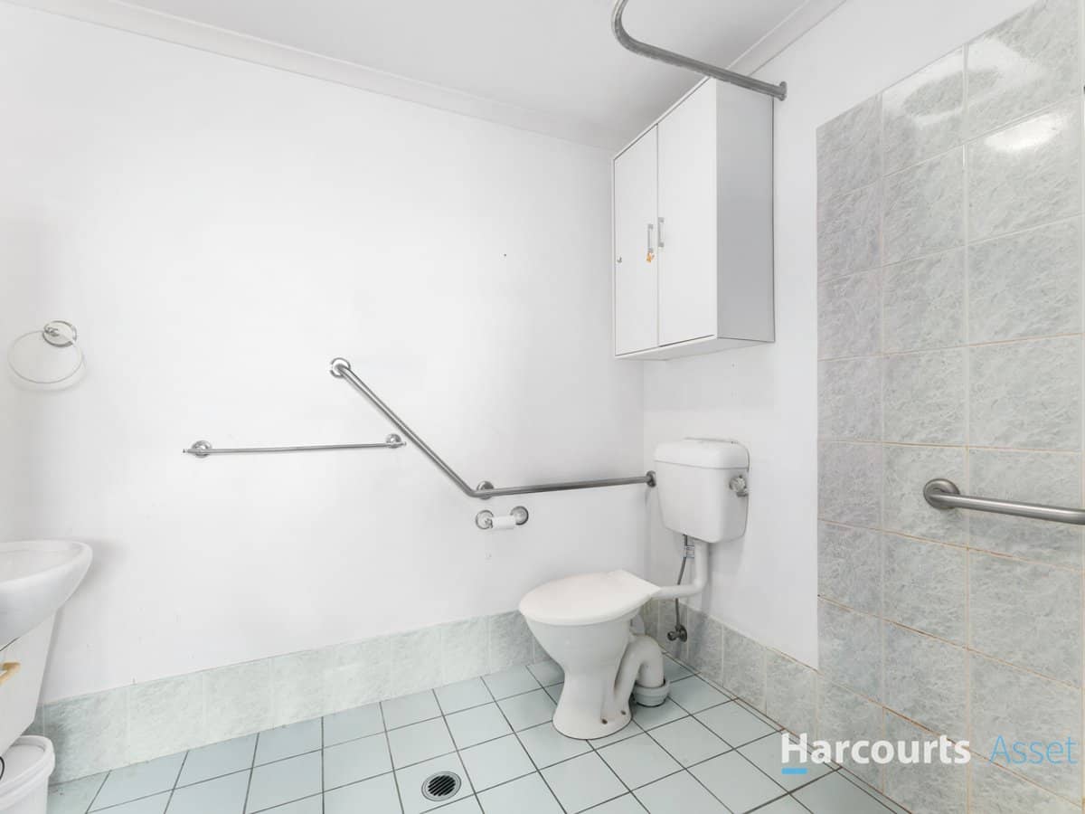 12-14 Yeates Crescent, MEADOWBROOK - Thumbnail 17