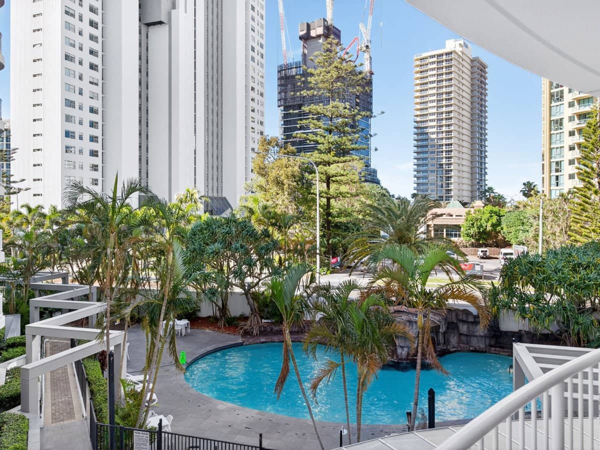 132-138 Ferny Avenue, Surfers Paradise - Thumbnail 4