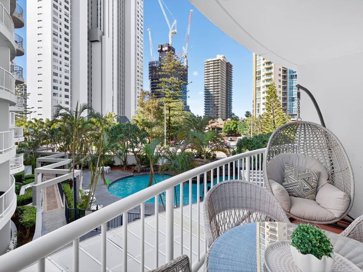 132-138 Ferny Avenue, Surfers Paradise - Thumbnail 3