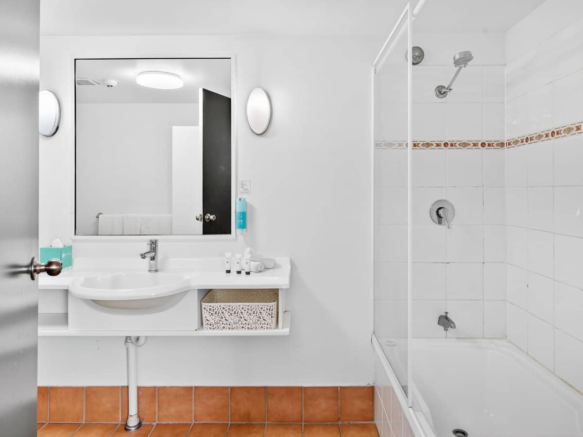 132-138 Ferny Avenue, Surfers Paradise - Thumbnail 9