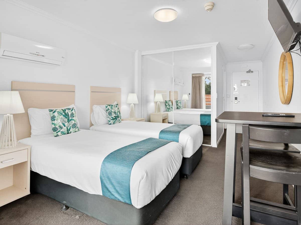 132-138 Ferny Avenue, Surfers Paradise - Thumbnail 25