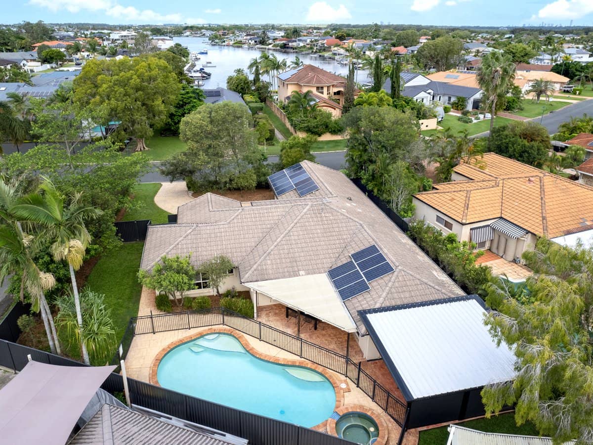 10 Creekview Street, HELENSVALE - Thumbnail 3