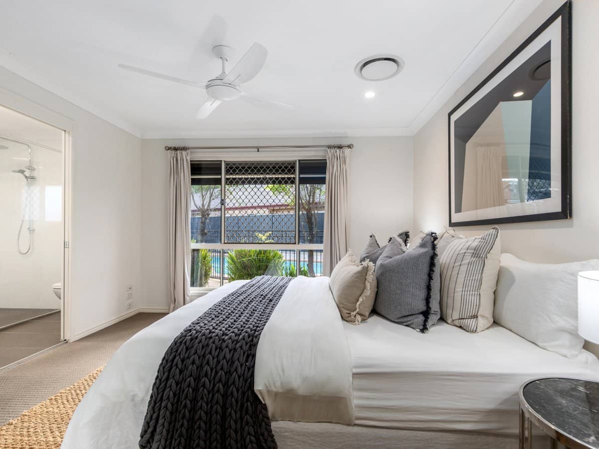 10 Creekview Street, HELENSVALE - Thumbnail 12