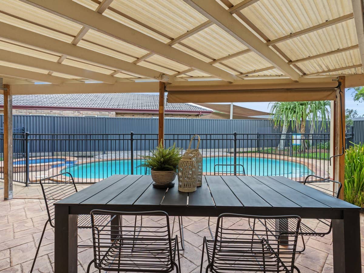 10 Creekview Street, HELENSVALE - Thumbnail 15